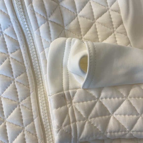 AVIA women’s jacket. NWT Winter white L(12-14), high neck collar and thumb holes - Picture 4 of 10